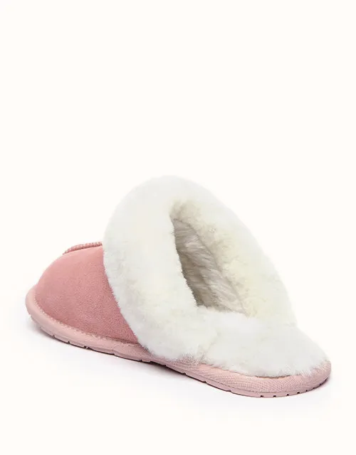 AUSTRALIAN SHEPHERD® ROSA