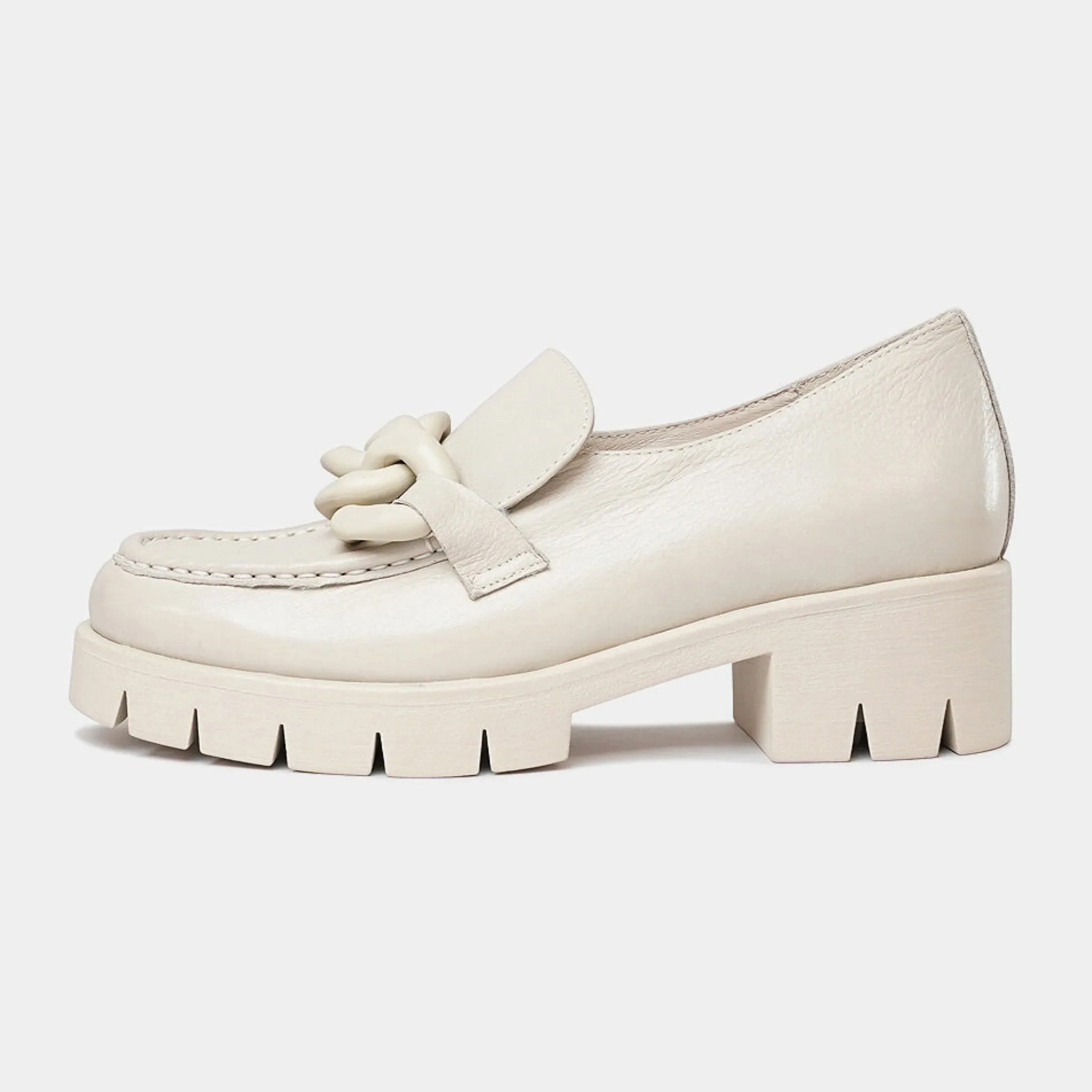 Hanini Almond Leather Heeled Loafers